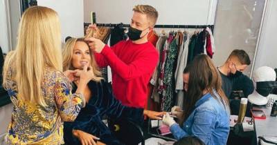 Amanda Holden, 50, shows off huge glam squad as five helpers do her hair and make-up - www.ok.co.uk - Britain