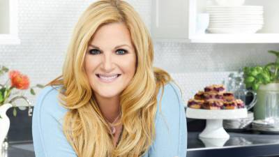Trisha Yearwood teases recipes featured in upcoming cookbook, shares how testing dishes on Garth Brooks went - www.foxnews.com - Nashville