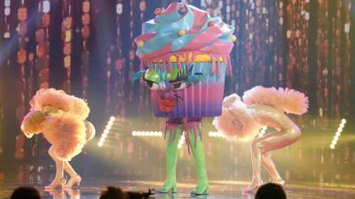 'The Masked Singer': The Cupcake Crumbles in Week 5 -- See the Music Legend Inside the Colorful Costume! - www.etonline.com