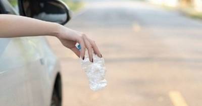 Bolton motorist becomes first ever slapped with new fine for throwing litter from car window - www.manchestereveningnews.co.uk