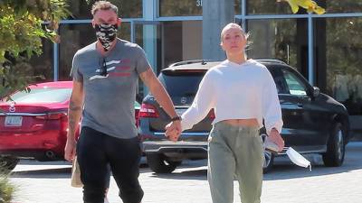 Brian Austin Green Sharna Burgess Hold Hands While Out About After ‘DWTS’ Elimination - hollywoodlife.com - Malibu