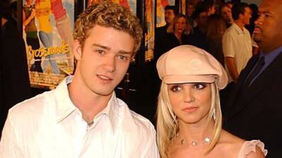 Britney Spears Wears Pageboy Hat 'Like That Girl in the Justin Timberlake Video' - www.etonline.com