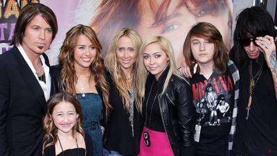 Miley Cyrus’ Siblings: Everything To Know About Her 3 Brothers 2 Sisters - hollywoodlife.com - Nashville