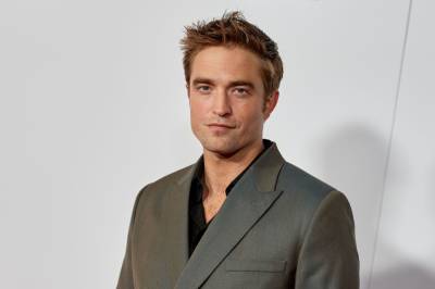 New ‘The Batman’ Teaser Has Fans ‘Losing It’ Over Robert Pattinson’s Dark Knight Voice - etcanada.com