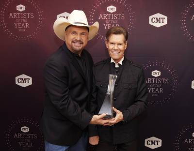 Garth Brooks Says ‘I Wouldn’t Be Standing Here Today If It Wasn’t For Randy Travis’ - etcanada.com - Nashville
