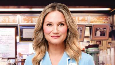 Get Your First Look of Jennifer Nettles in 'Waitress' on Broadway! - www.justjared.com - Los Angeles - Chicago