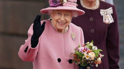 British queen appears to show irritation at climate inaction - abcnews.go.com - Britain