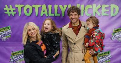 Kimberly Wyatt enjoys sweet family day out after beginning Dancing on Ice rehearsals - www.ok.co.uk