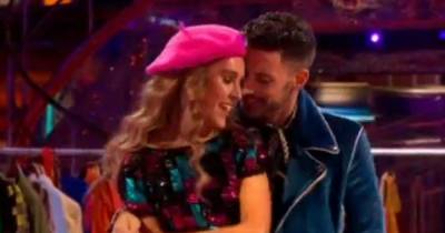 Strictly fans distracted from Giovanni and Rose's cha cha for the same reason - www.manchestereveningnews.co.uk