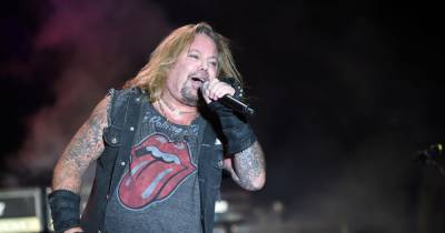 Motley Crue rocker Vince Neil taken to hospital after fall off stage during Tennessee show - www.ok.co.uk - USA - Tennessee