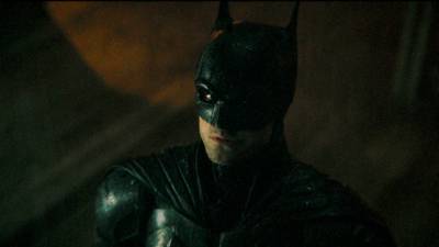 'The Batman' trailer unveils Pattinson in dark, violent turn - abcnews.go.com - Los Angeles