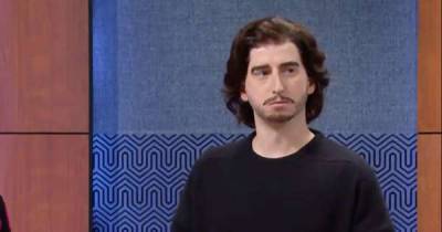 Saturday Night Live: Adam Driver gets skewered during SNL sketch - www.msn.com