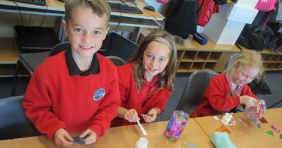Kirkcudbright Primary School pupils get involved in Festival of Light - www.dailyrecord.co.uk