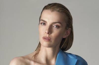 Betty Gilpin To Headline & EP ‘Blood Sugar’ Series In Works At HBO - deadline.com - county Love