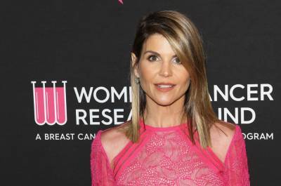 Lori Loughlin Reprises Her ‘When Calls The Heart’ Character In ‘When Hope Calls’ First Look - etcanada.com - county Carter