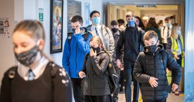 Face masks return at Tameside schools as borough battles steep infection rate - www.manchestereveningnews.co.uk - Manchester