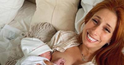 Stacey Solomon shares adorable picture of baby Rose to celebrate her being two weeks old - www.ok.co.uk