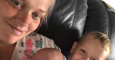 Thousands of parents back mum accused of 'neglect' for leaving baby with grandparent overnight - www.manchestereveningnews.co.uk
