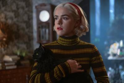 ‘Riverdale’ Experiences ‘The Chilling Adventures Of Sabrina’ In Crossover Teaser - etcanada.com - Russia
