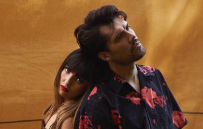 Listen to Oh Wonder’s new single ‘Don’t Let The Neighbourhood Hear’ - www.nme.com