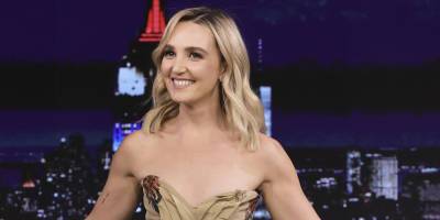 Chloe Fineman Shows Off New Celebrity Impressions on 'The Tonight Show' - www.justjared.com - county Holmes