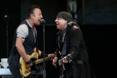 Bruce Springsteen - Steven Van Zandt Opens Up About Falling Out With Bruce Springsteen That Led To ‘Career Suicide’ When He Quit The E Street Band - etcanada.com - New York - USA - county Van Zandt
