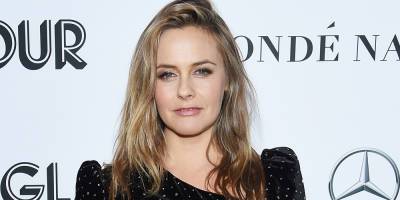 Alicia Silverstone Got Banned From A Dating App Twice! - www.justjared.com