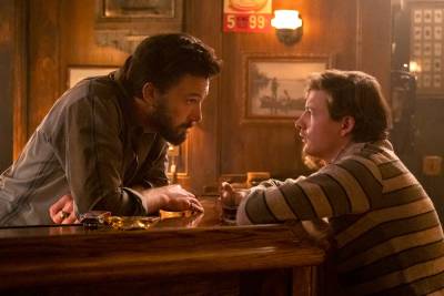 ‘The Tender Bar’ Review: A Charming, Albeit Forgettable George Clooney Effort [BFI LFF] - theplaylist.net