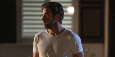 Victoria Pedretti - Scott Speedman Opens Up About His Character Matthew's Fate on 'You' Season 3 - justjared.com