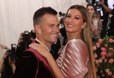 Tom Brady Gushes On The Spooky Traditions Wife Gisele Bündchen Loves: She’s ‘Been Into It A Lot Lately’ - etcanada.com