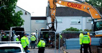 Ayr explosion demolition work halted over 'asbestos fears' - www.dailyrecord.co.uk