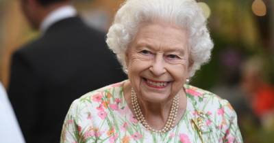 Queen spends night in hospital after cancelling trip on medical advice - www.manchestereveningnews.co.uk - Ireland