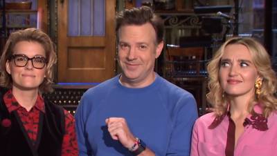 Brandi Carlile - Jason Sudeikis - Alex Moffat - Chloe Fineman - Jason Sudeikis Channels ‘Ted Lasso’ In Promo For First ‘SNL’ Hosting Appearance - deadline.com