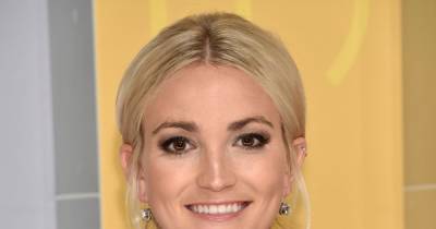 Jamie Lynn Spears claims parents pushed for abortion during teen pregnancy - www.wonderwall.com
