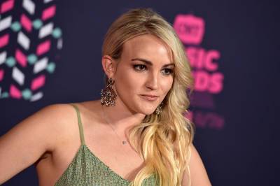 Jamie Lynn Spears Says Her Parents Pressured Her To Have An Abortion At 16 - etcanada.com