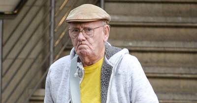 Pensioner, 80, caught red-handed as he tried to meet up with 'girl' after grooming her online - but he avoids jail as judge says he is "incredibly vulnerable to Covid" - www.manchestereveningnews.co.uk