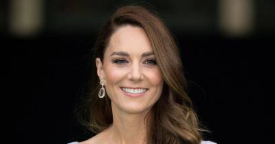 Duchess Kate Reportedly Remains Ageless Thanks to This Natural Alternative to Botox - www.usmagazine.com
