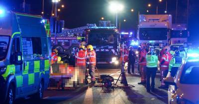 Woman rescued from horror Chadderton crash leaves hospital with 'minor injuries' - www.manchestereveningnews.co.uk