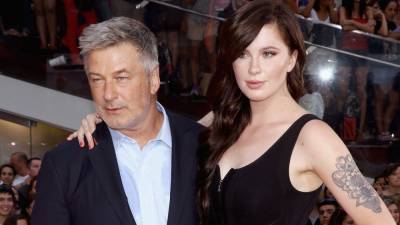 Ireland Baldwin Posts Supportive Message About Father Alec Baldwin: 'I Know My Dad, You Simply Don't' - www.etonline.com - Ireland