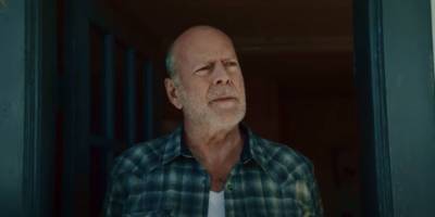 Bruce Willis Is A Government Conspiracist In New Trailer For 'Deadlock' - Watch! - www.justjared.com