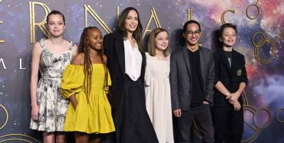 Angelina Jolie's daughter Shiloh rewears her mother's Dior dress at premiere - www.msn.com