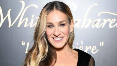 Sarah Jessica Parker Shares Rare Photo of Son James in Celebration of His 'Bittersweet' 19th Birthday - www.etonline.com