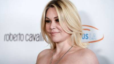 Shanna Moakler Appears to Rekindle Romance With Matthew Rondeau After Ex Travis Barker's Engagement - www.etonline.com