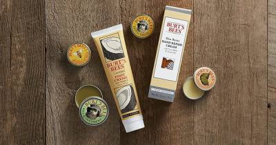 This Bestselling Burt’s Bees Skincare Set Is the Perfect Stocking Stuffer - www.usmagazine.com
