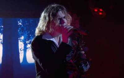 Watch The Kid LAROI perform stripped-back version of ‘Stay’ on ‘Jimmy Kimmel Live’ - www.nme.com - Australia