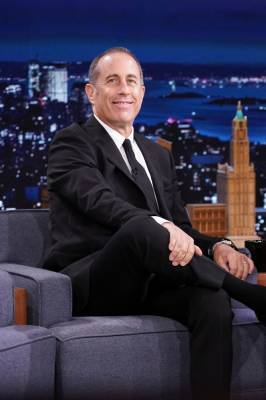 Jerry Seinfeld Apologizes For The ‘Sexual Aspect’ Of ‘Bee Movie’: It ‘Really Was Not Intentional’ - etcanada.com