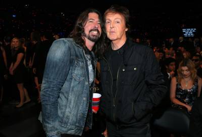 Dave Grohl Says Paul McCartney Gave His Daughter Her First Piano Lesson: ‘They Wrote A Song Together’ - etcanada.com