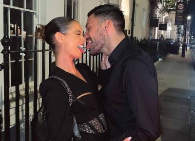 Maura Higgins brushes off Strictly curse with loved up snap with boyfriend - evoke.ie - London