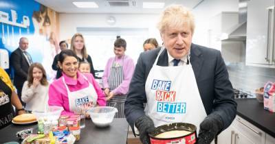 Christmas will be 'considerably better' than last year insists Boris Johnson despite supply chain issues - www.manchestereveningnews.co.uk