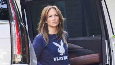 Jennifer Lopez Rocks ‘Playboy’ Sweatshirt Heading To Breakfast With Twins Max Emme, 13 — Pics - hollywoodlife.com - Los Angeles